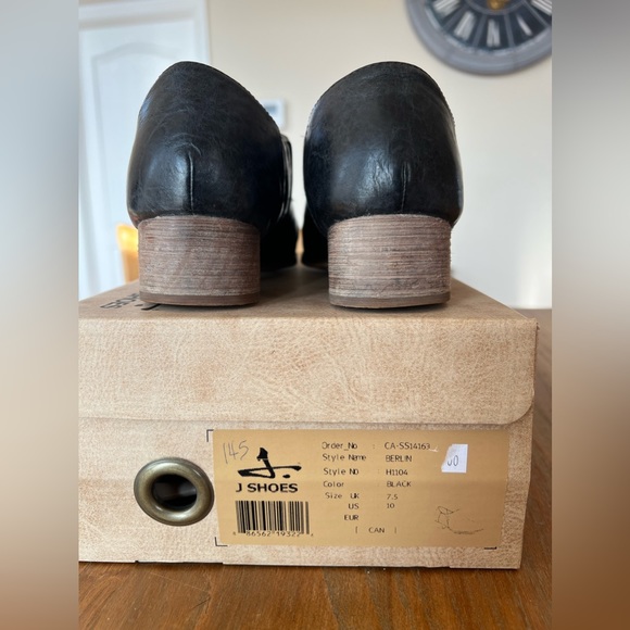 J. Shoes - Picture 10 of 10